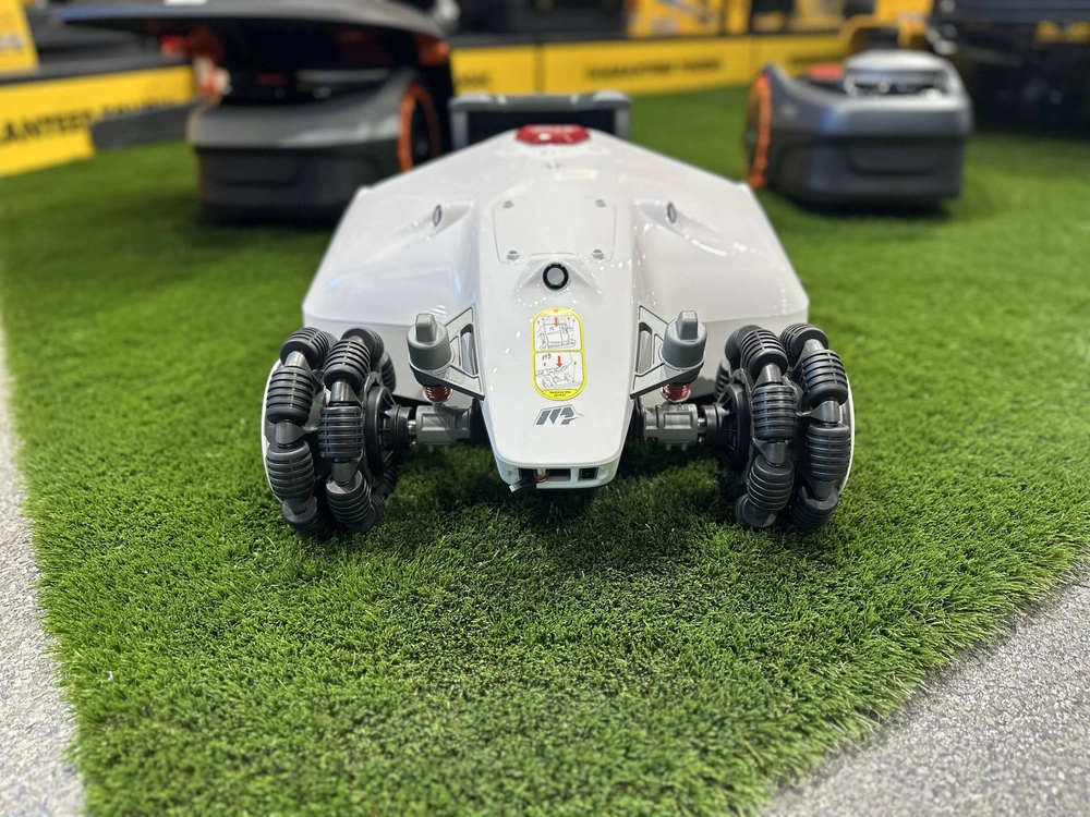 2024 Other Ma1-mtl23luv1na02 alt