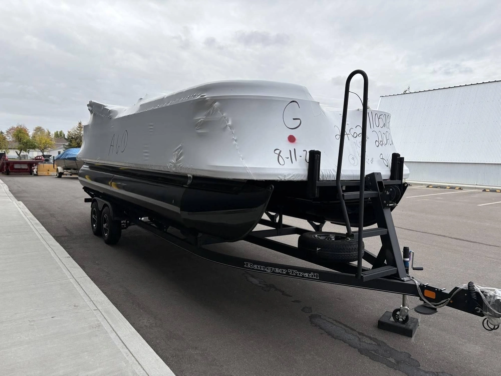 2025 Ranger Reata 220 Fc 115l alt