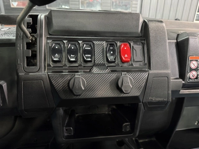 2023 Cfmoto Uforce 600 alt