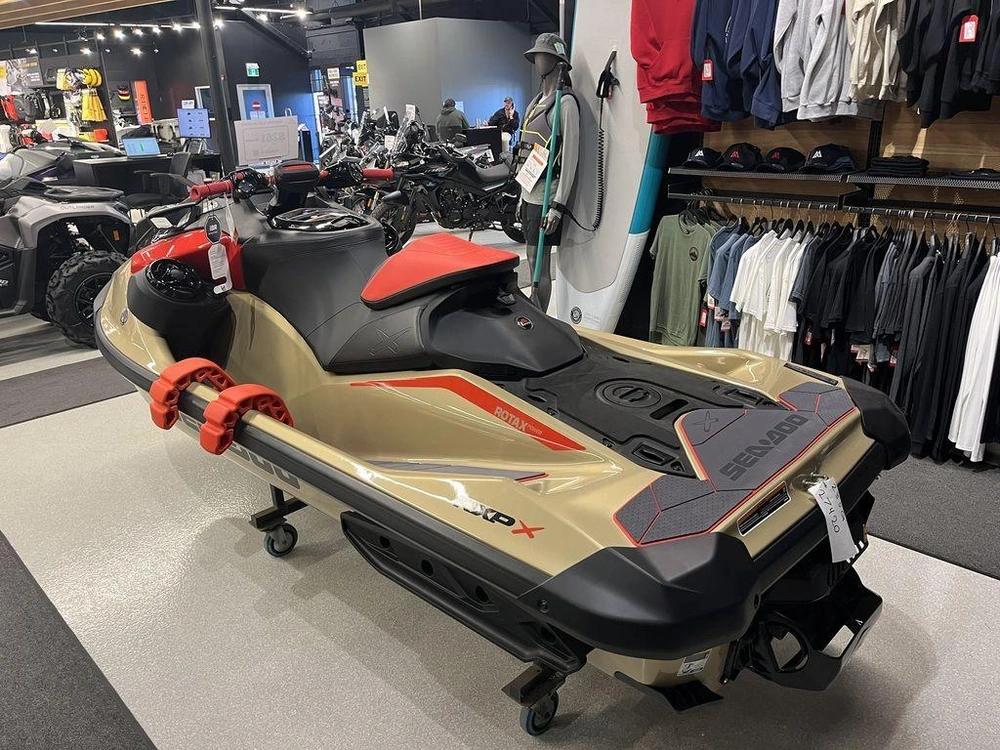 2025 Sea-doo Rxp-x™ 325 Tech, Brp Premium A, Ibr Metallic Tan / Lava Red alt