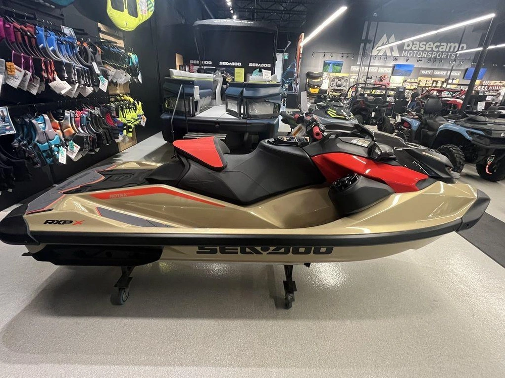 2025 Sea-doo Rxp-x™ 325 Tech, Brp Premium A, Ibr Metallic Tan / Lava Red alt