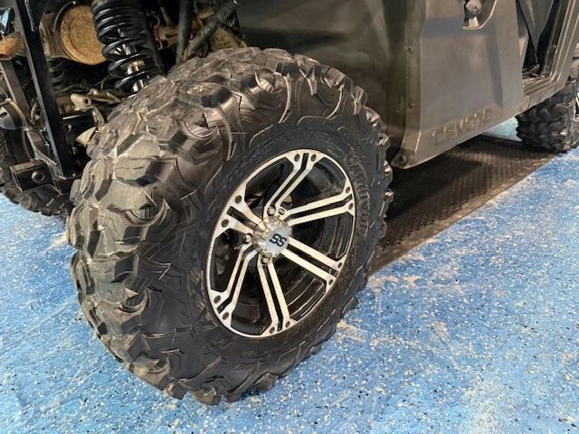 2023 Cfmoto Uforce 600 alt