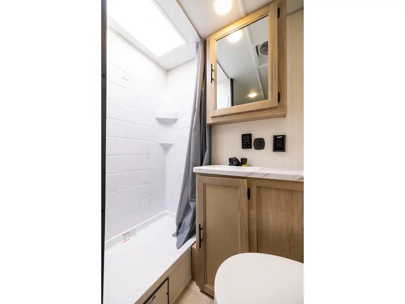 Cherokee 18RR Grey Wolf Cargo 2026