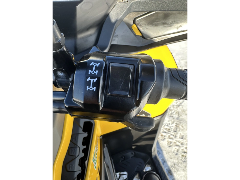 2024 Can-am Outlander Max Xt 700 alt