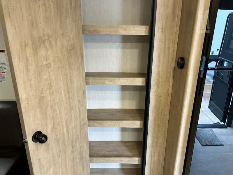 Cherokee 22rr Grey Wolf 2026 alt