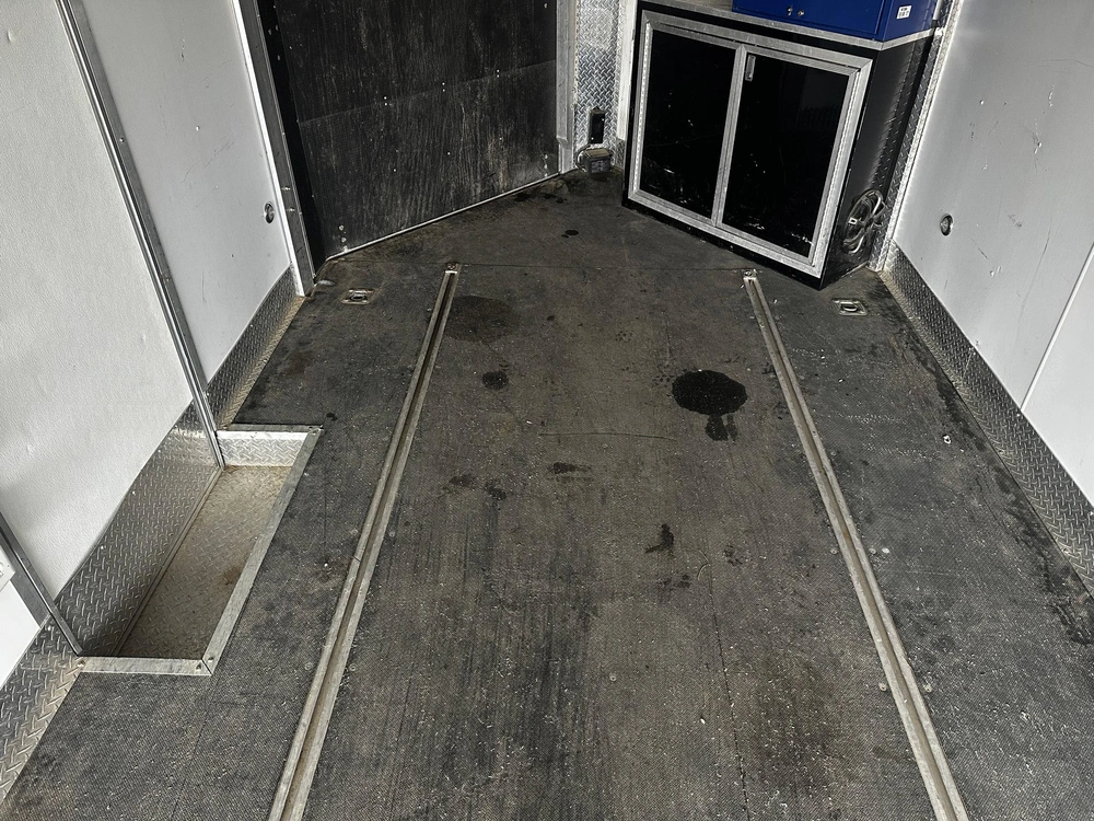 2015 Mission Trailers Heated Sled Trailer alt