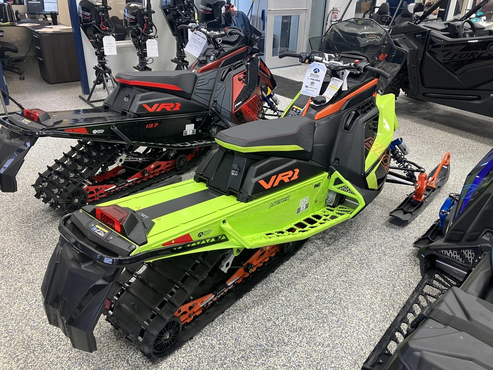 2023 Polaris Patriot Boost Indy Vr1 137 alt