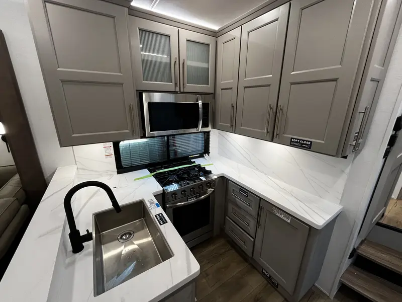 2026 Alliance RV Paradigm 395DS