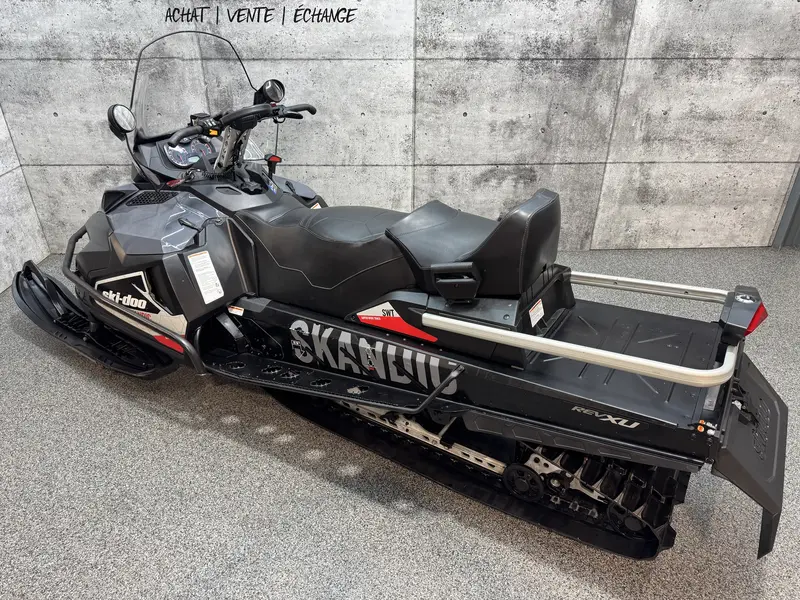 Ski-Doo Skandic SWT 600 Etec | 5300km + Chenille 24po neuve 2016