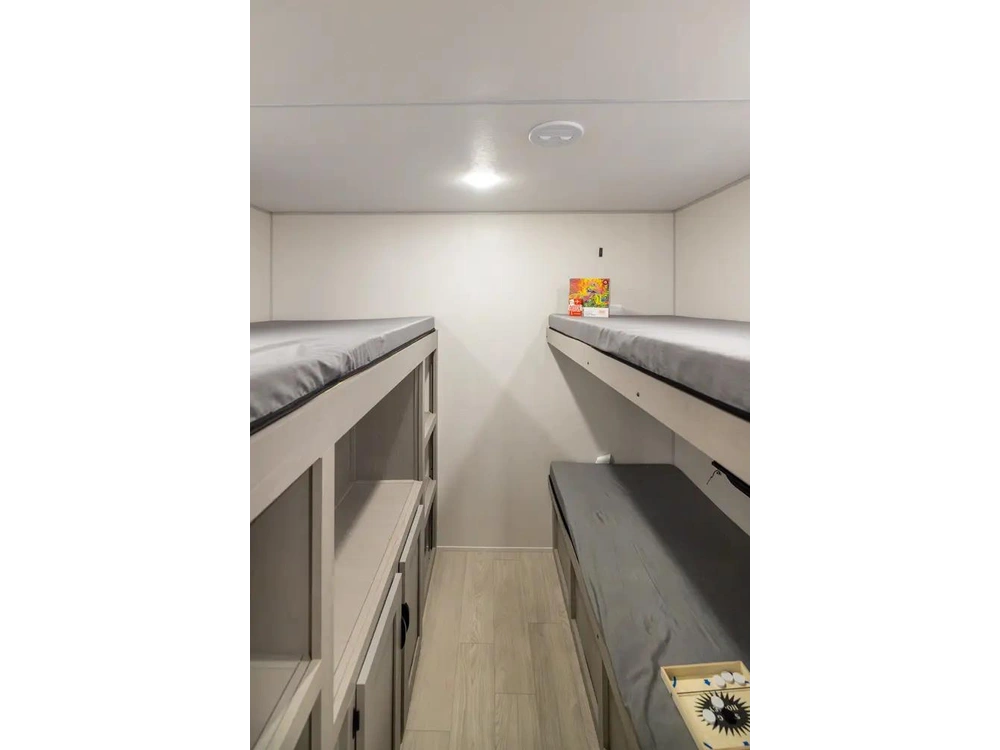 2026 Forest River Viking 292tb alt