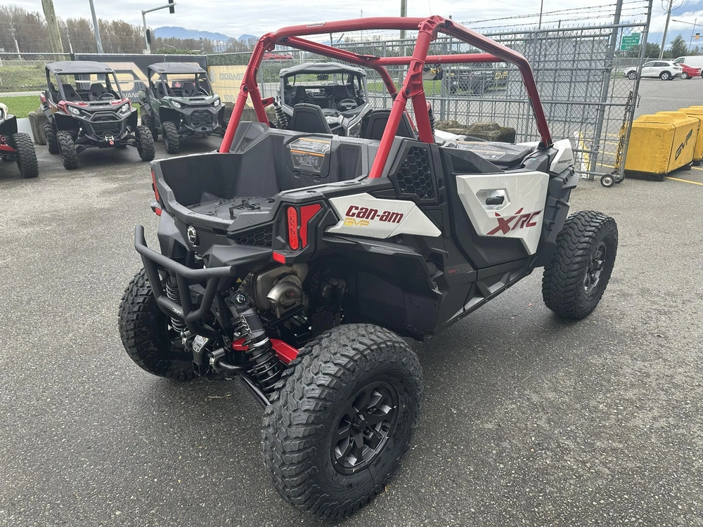 2026 Can-am Maverick Sport X Rc 1000r alt