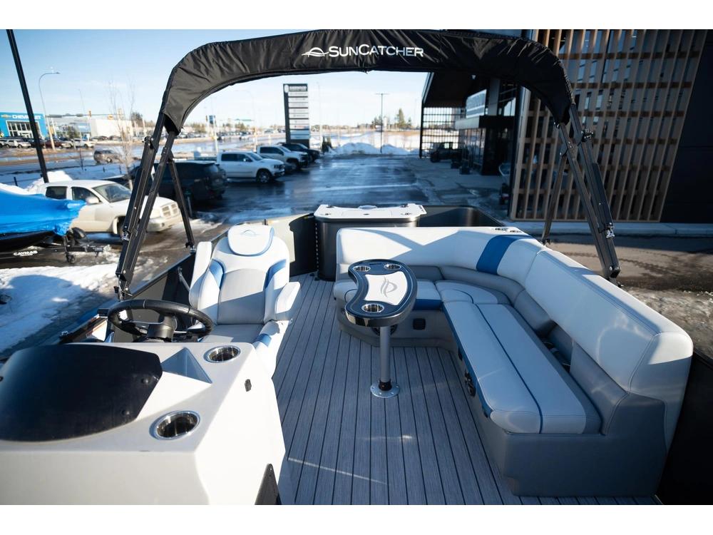 2025 Suncatcher Select 20f alt
