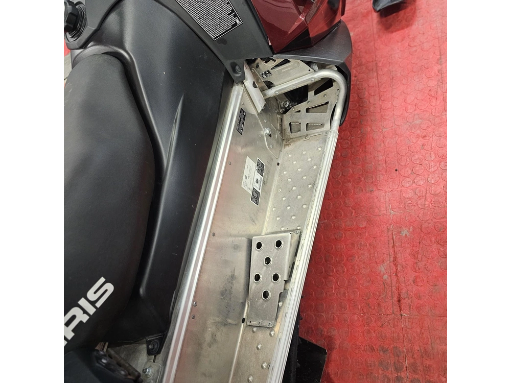 2022 Polaris 550 Indy Adventure 144 Es alt