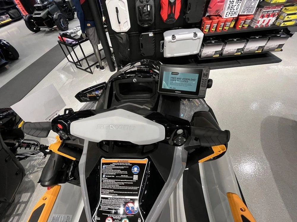 2025 Sea-doo Fishpro™ Trophy 170 alt