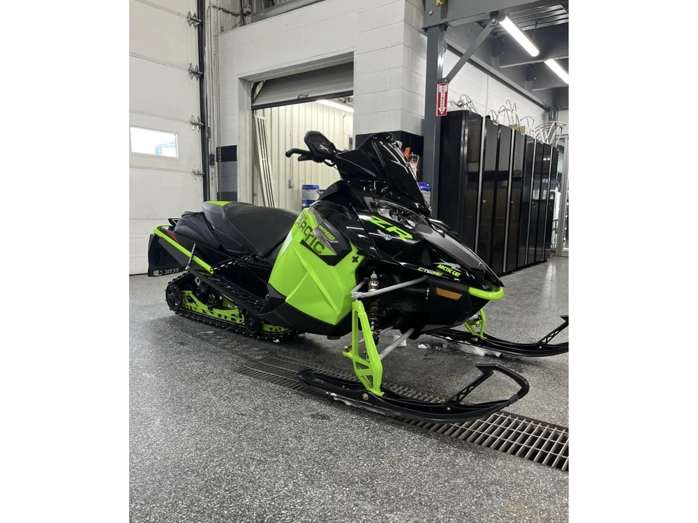 Arctic Cat Zr9000 2018 alt
