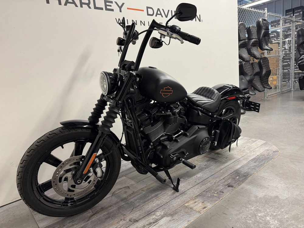 2024 Harley-davidson Street Bob 114 alt