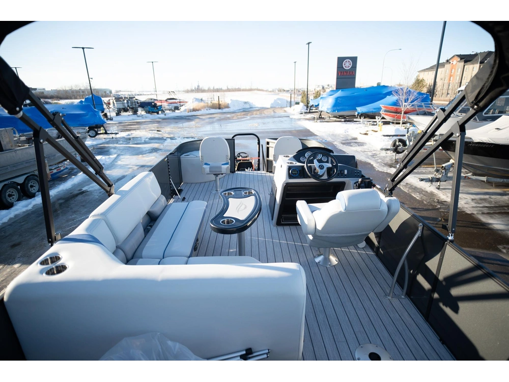 2025 Suncatcher Select 20f alt