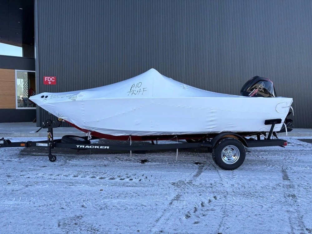 2026 Tracker Pro Guide V175 Wt alt