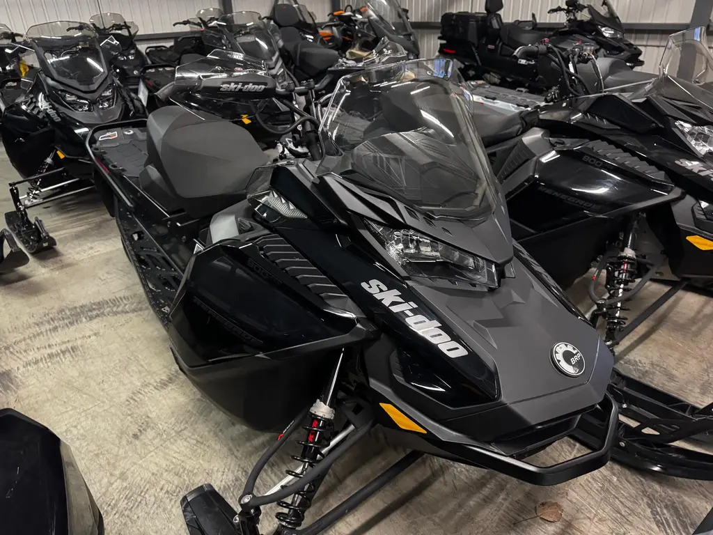 Ski-Doo RENEGADE ADRENALINE 900 ACE 2023