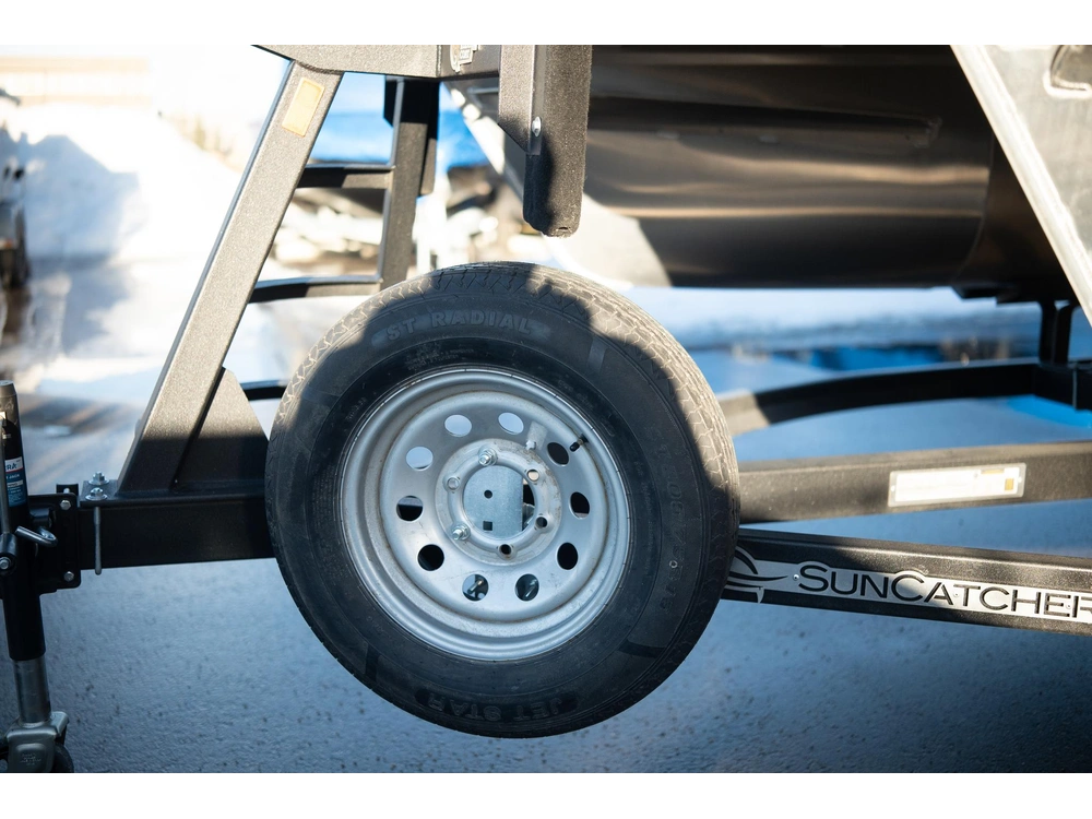 2025 Suncatcher Select 20f alt