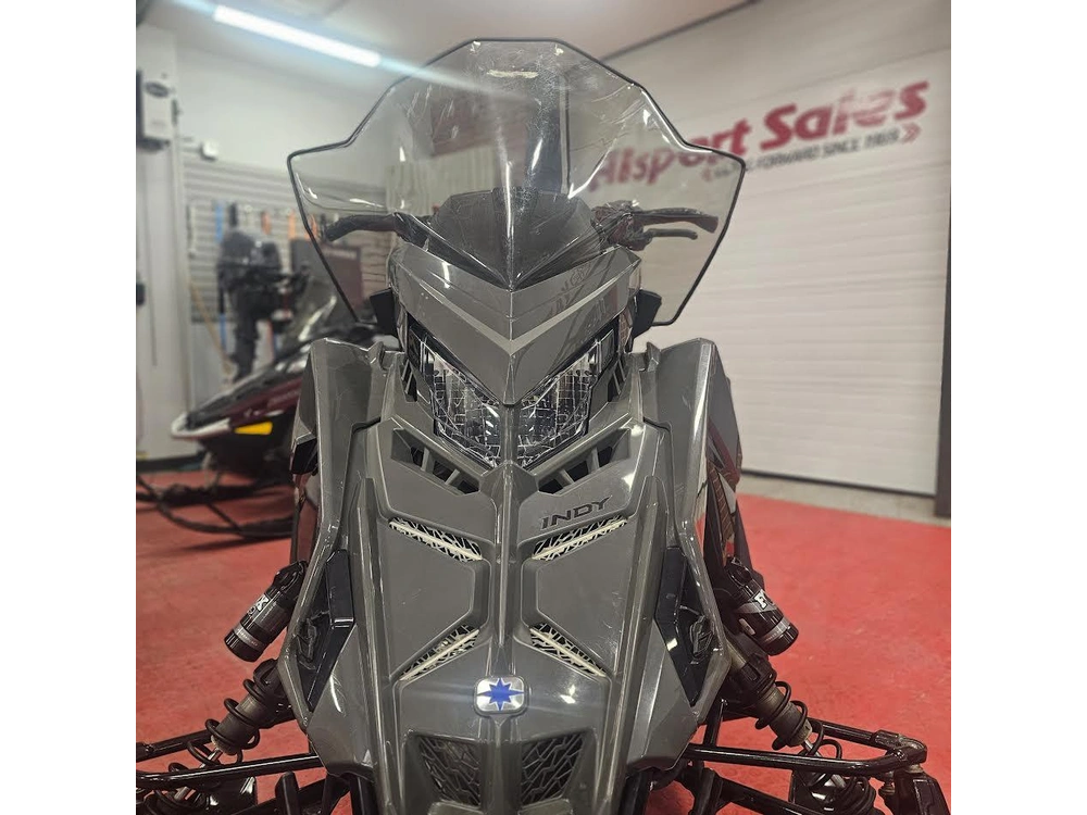 2025 Polaris 650 Indy Adventure 137 alt