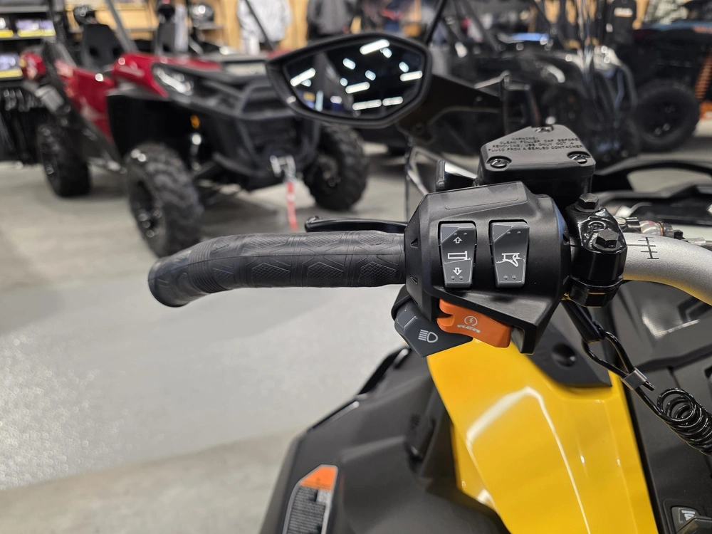 Ski-doo Grand Touring Sport 600 Ace 2025 alt