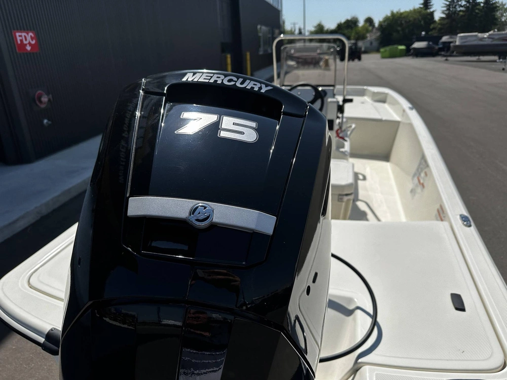 2023 Mako Pro Skiff 17cc 75 Elpt 4s Std alt