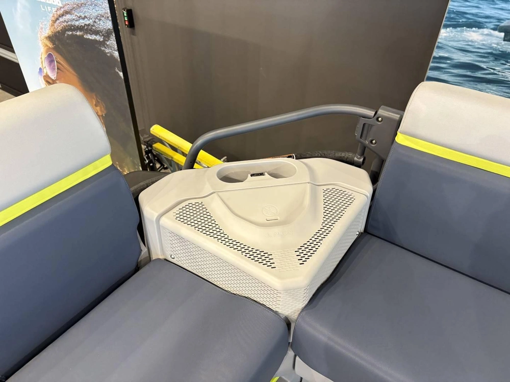 2025 Sea-doo Switch Cruise Limited 21' 230 Hp-galvanized alt