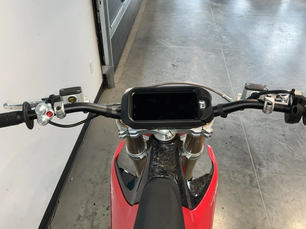 Stark Future Mx 2024 alt