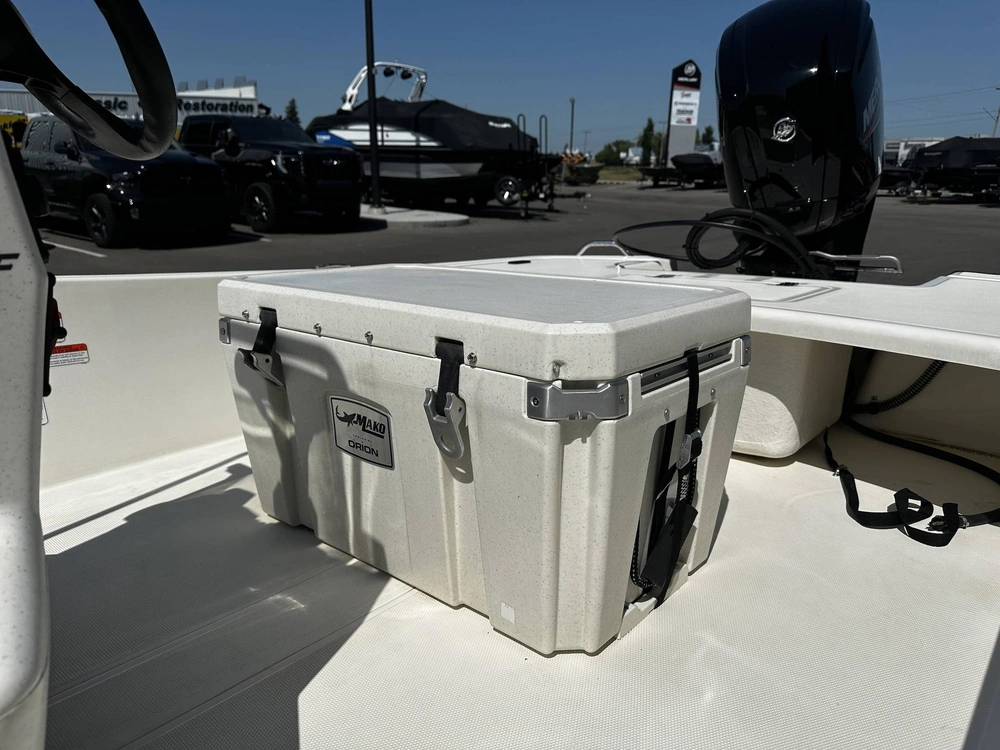 2023 Mako Pro Skiff 17cc 75 Elpt 4s Std alt