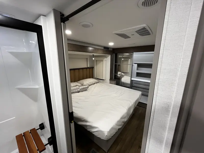 2026 Alliance RV Paradigm 395DS