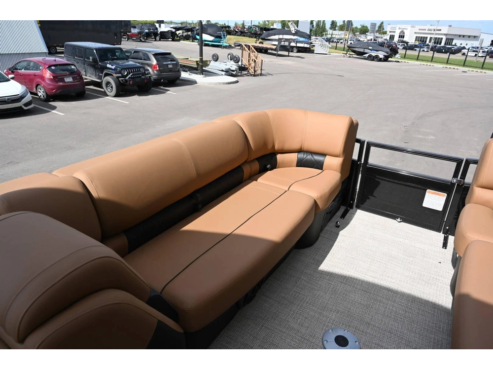 2025 Regency 230 Le3 250 Verado 250l Verado alt