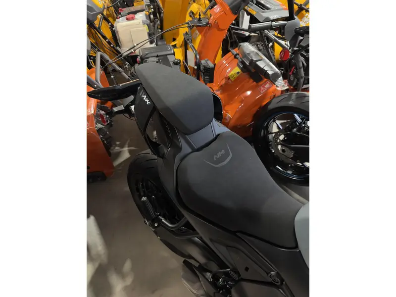 CFMOTO 675NK 2026