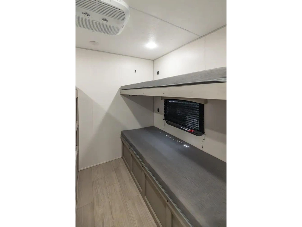 2026 Forest River Viking 292tb alt