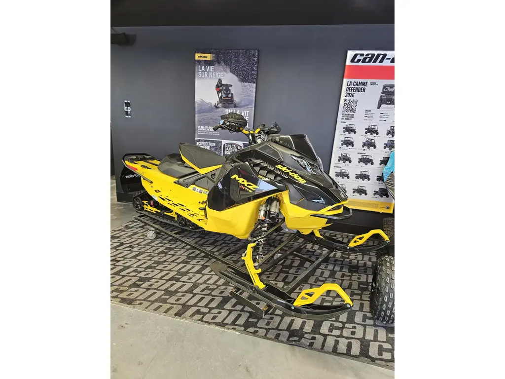 Ski-Doo MXZ 137 XRS SMART SHOX + 10.25 ECRAN 2025