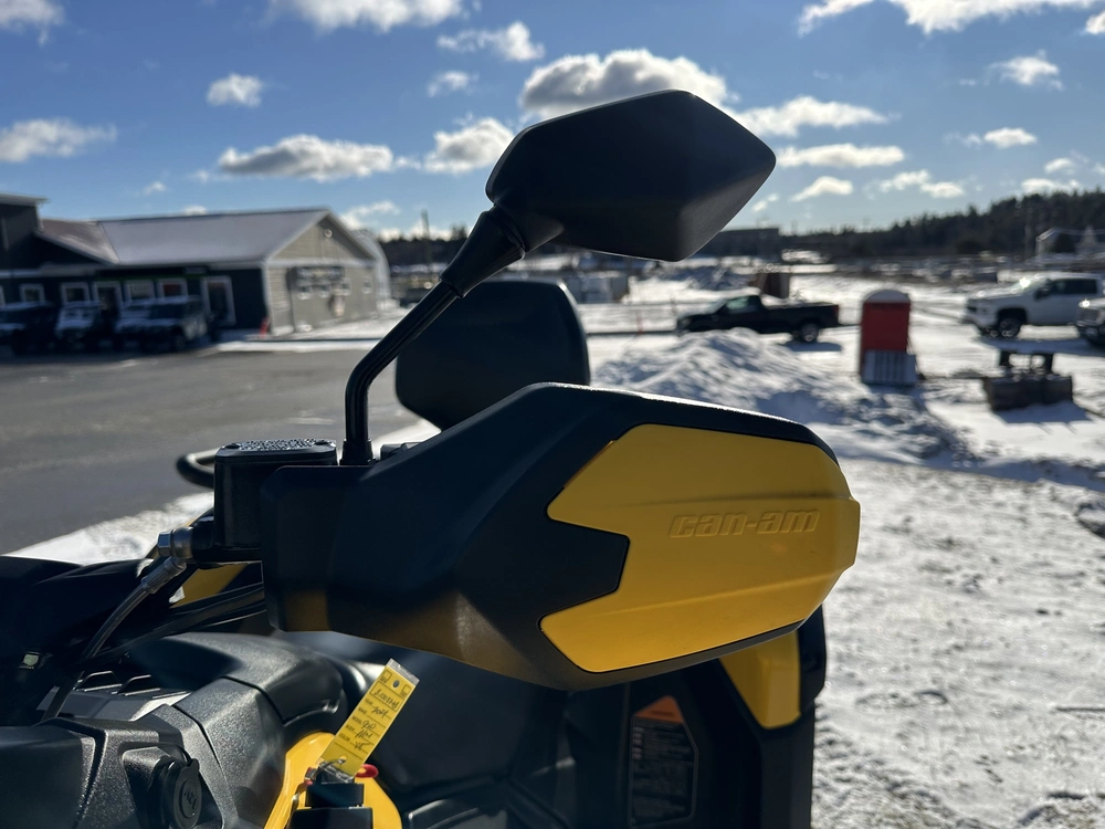 2024 Can-am Outlander Max Xt 700 alt