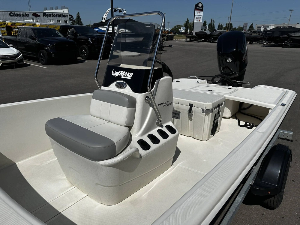 2023 Mako Pro Skiff 17cc 75 Elpt 4s Std alt