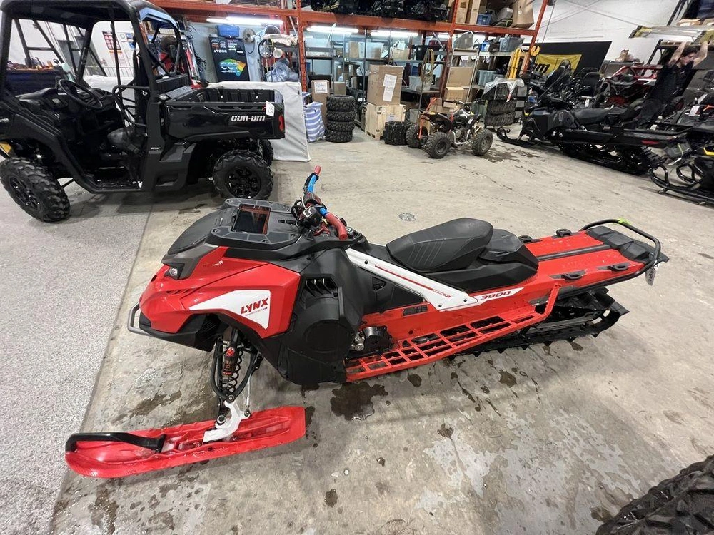 2023 Lynx Shredder Re 850 E-tec Turbo R alt