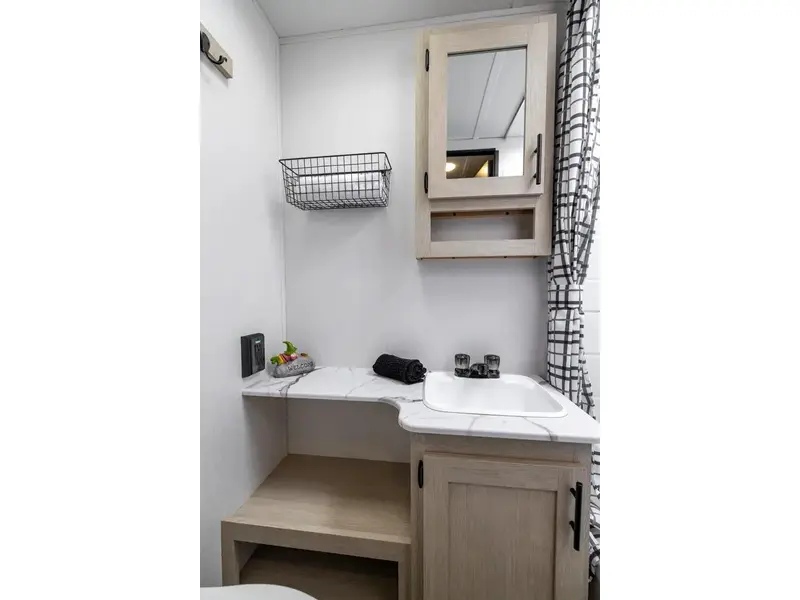 2026 Coachmen Shasta I-5 Edition 530BQB