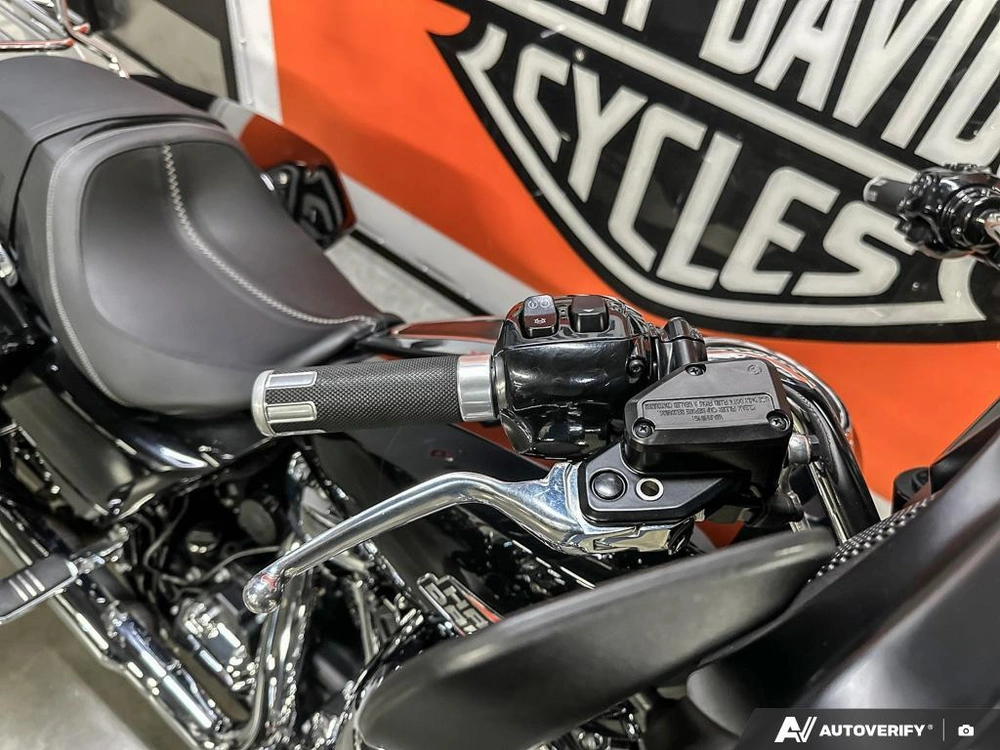 2024 Harley-davidson Flhx - Street Glide™ alt