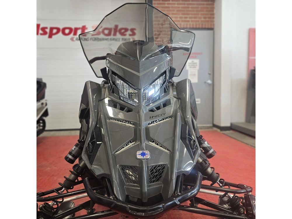 2025 Polaris 650 Indy Adventure 137 alt