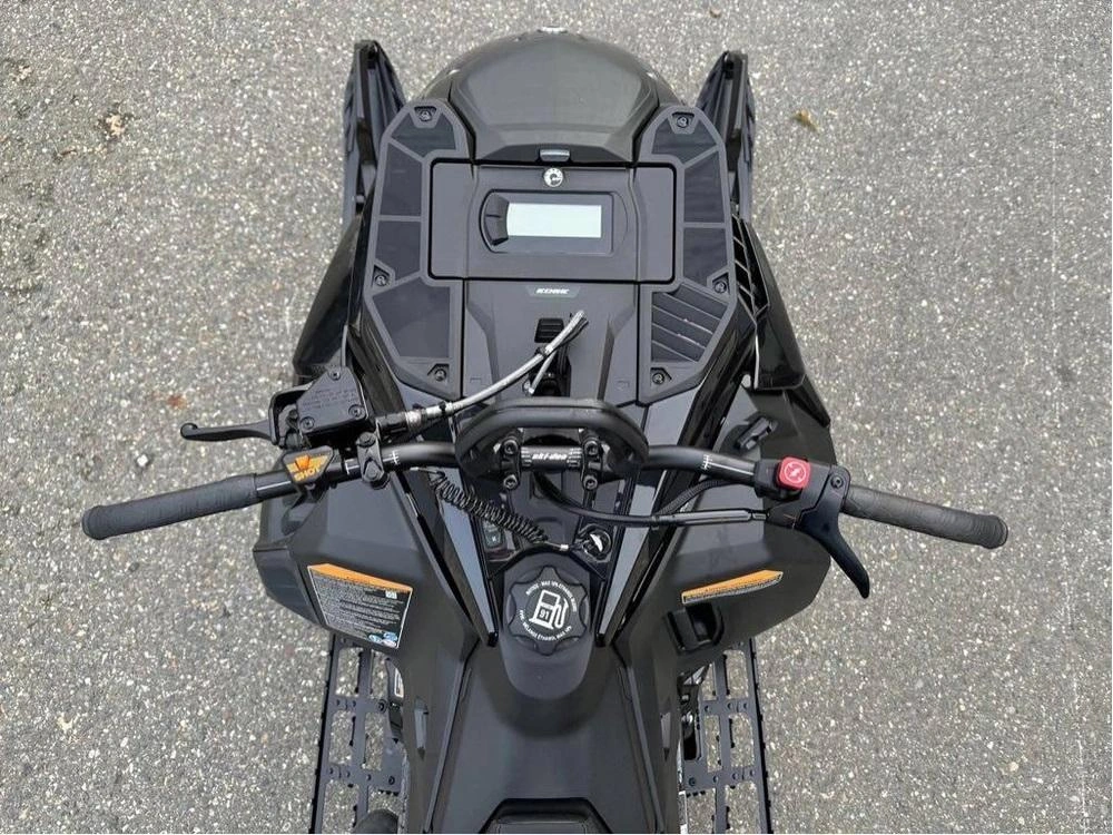 2025 Ski-doo Summit Adr W/ Edge Pkg 154 850 E-tec Powdermax X-light Flexedge 3.0" Shot alt