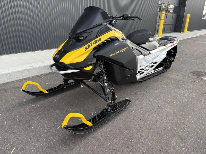 2026 Ski-Doo BACKCOUNTRY SPORT (39") 600 EFI PowderMax 2.0" E.S.   -UBTA