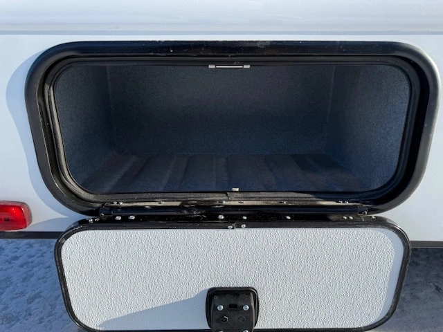 2026 East West By Forest River Entrada 2200s alt