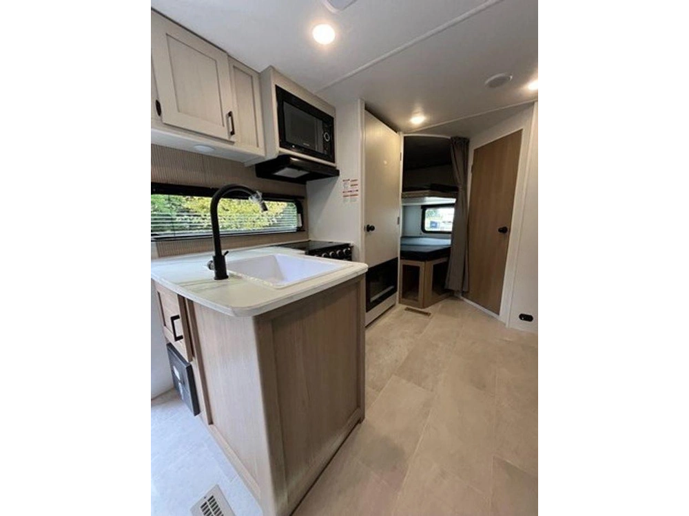 Dutchmen Colorado 23bhc 2026 alt