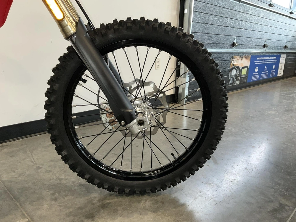 Stark Future Enduro 2025 alt