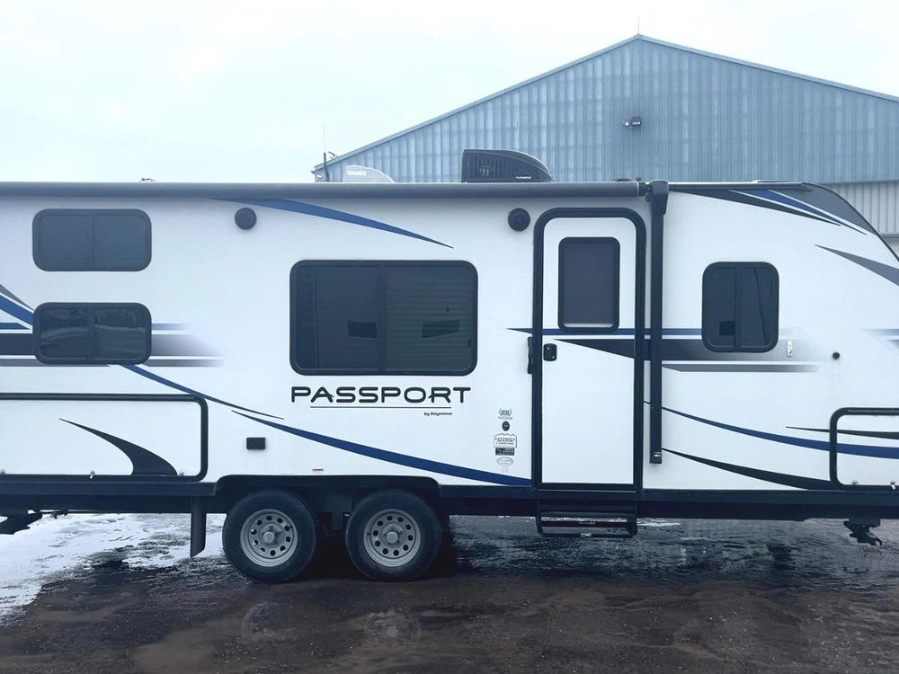 Keystone Rv Passport 239ml 2020 alt