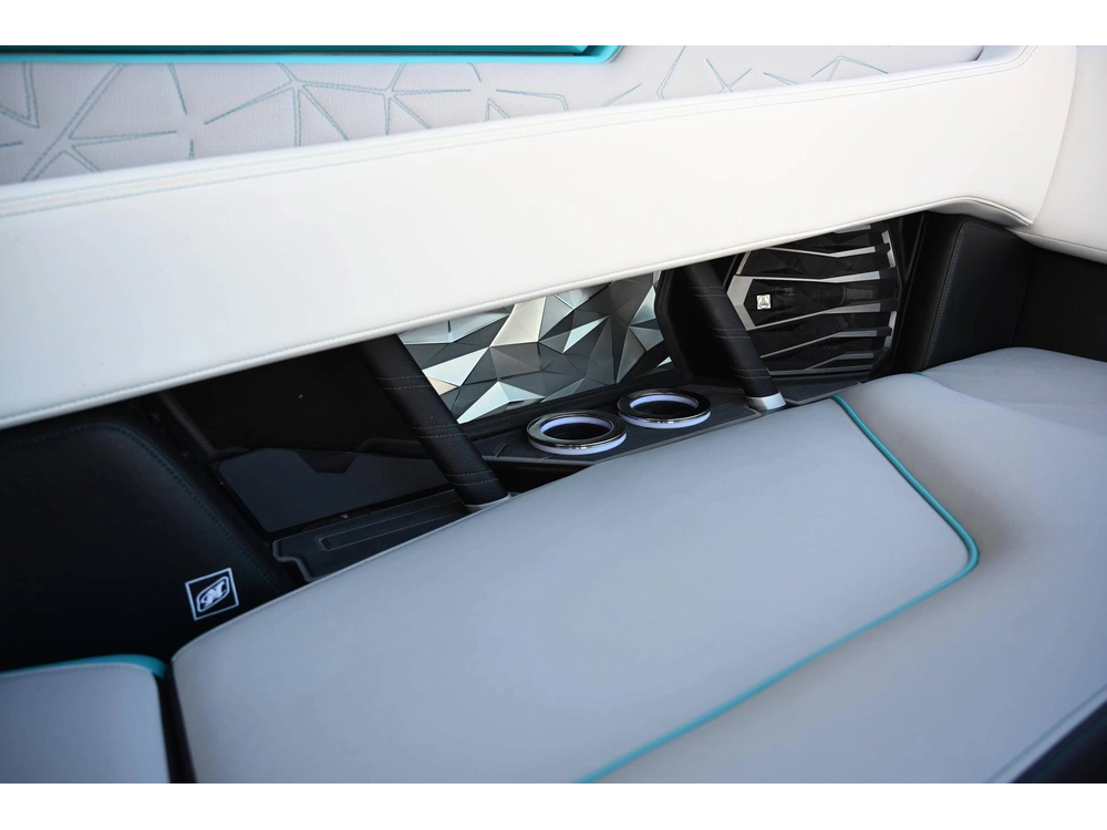 2021 Nautique Paragon G23 alt