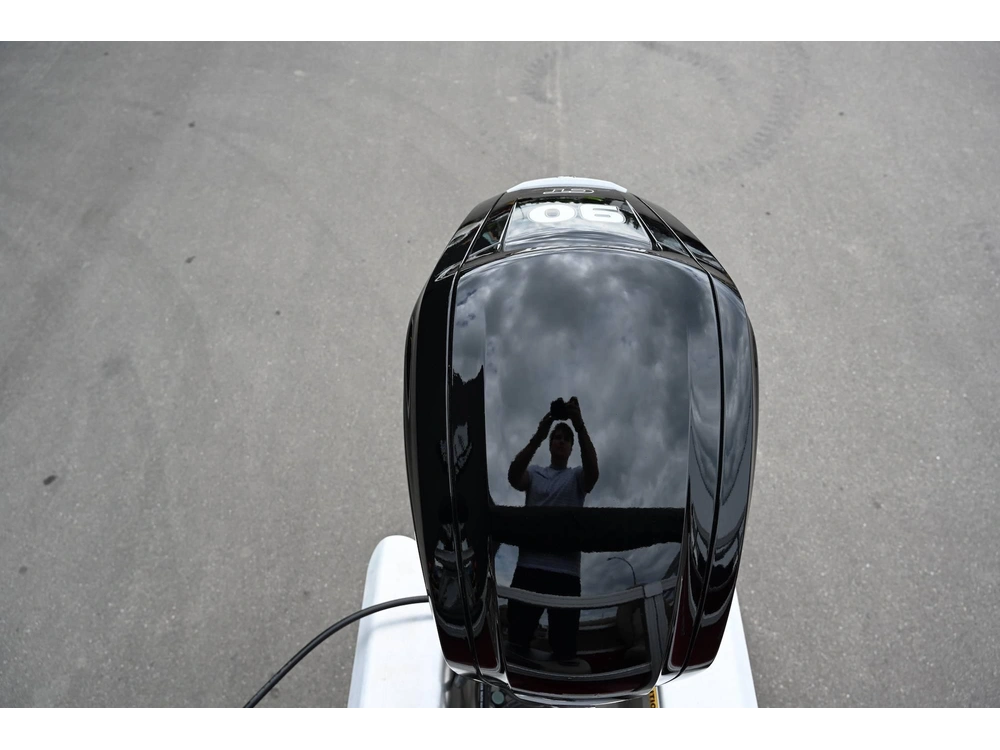 2024 Ranger Reata 200f Red Blk alt