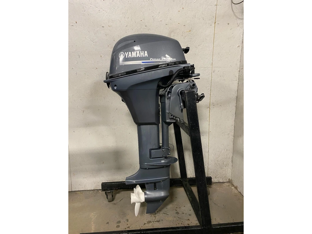 2024 Yamaha F9.9lmhb alt